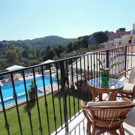 Skiathos Diamond Aparthotel 4*