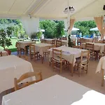 Skiathos Diamond 아파트호텔 콜리오스