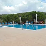 Skiathos Diamond 아파트호텔 콜리오스