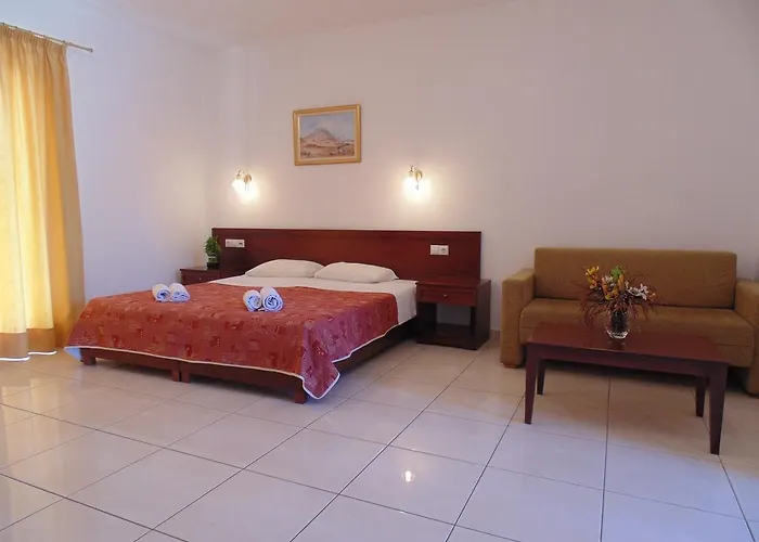 מלון דירות Skiathos Diamond