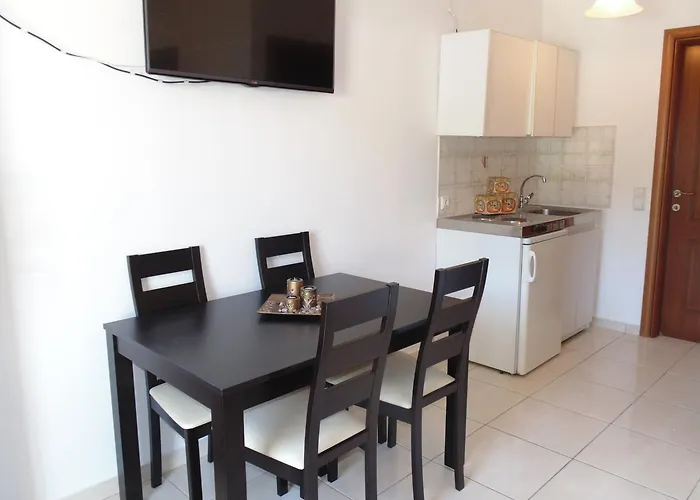 Skiathos Diamond מלון דירות Kolios